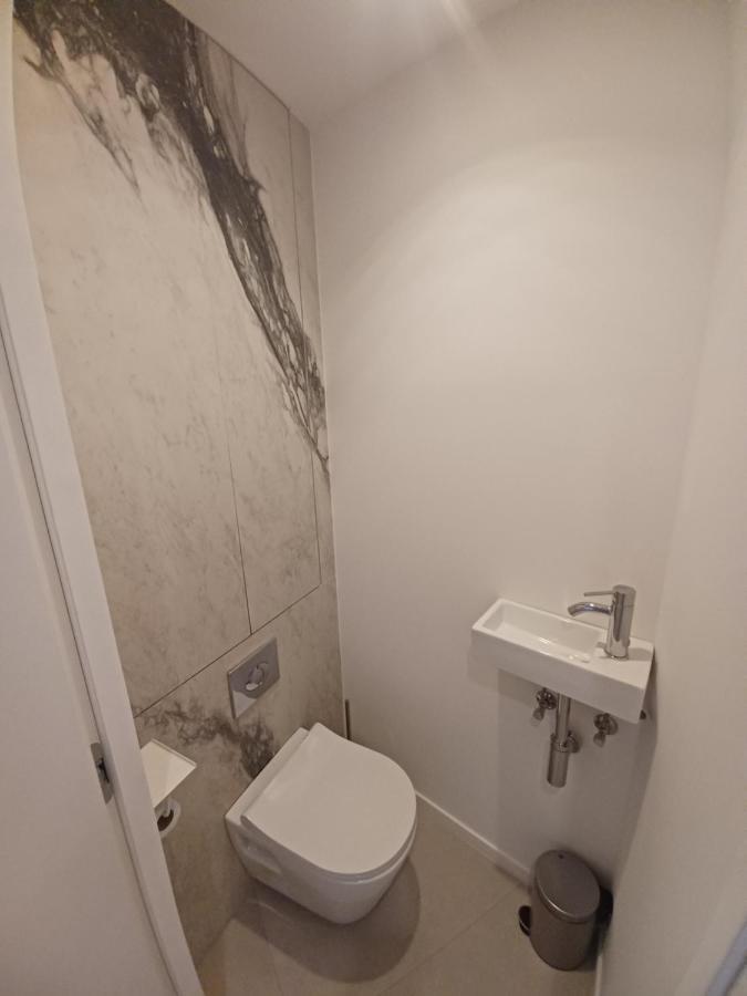 Superbe Appartement A 2 Minutes De La Mer 카발레르쉬르메르 외부 사진