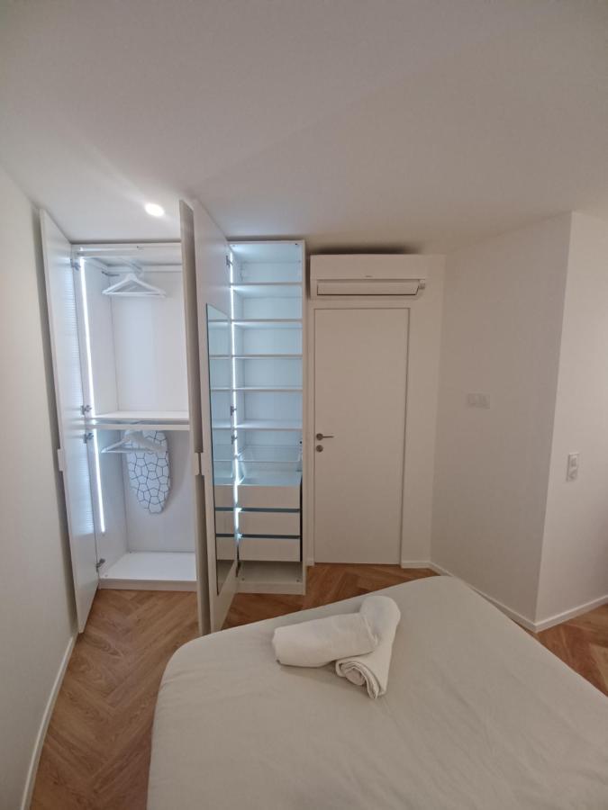 Superbe Appartement A 2 Minutes De La Mer 카발레르쉬르메르 외부 사진